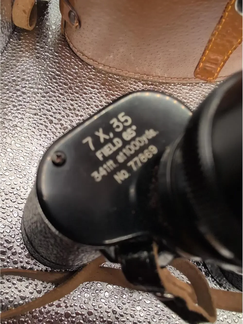 Vintage Corsair 7 x 35 Field 65 degrees 341 ft at 1000 yards No 77448 w Case